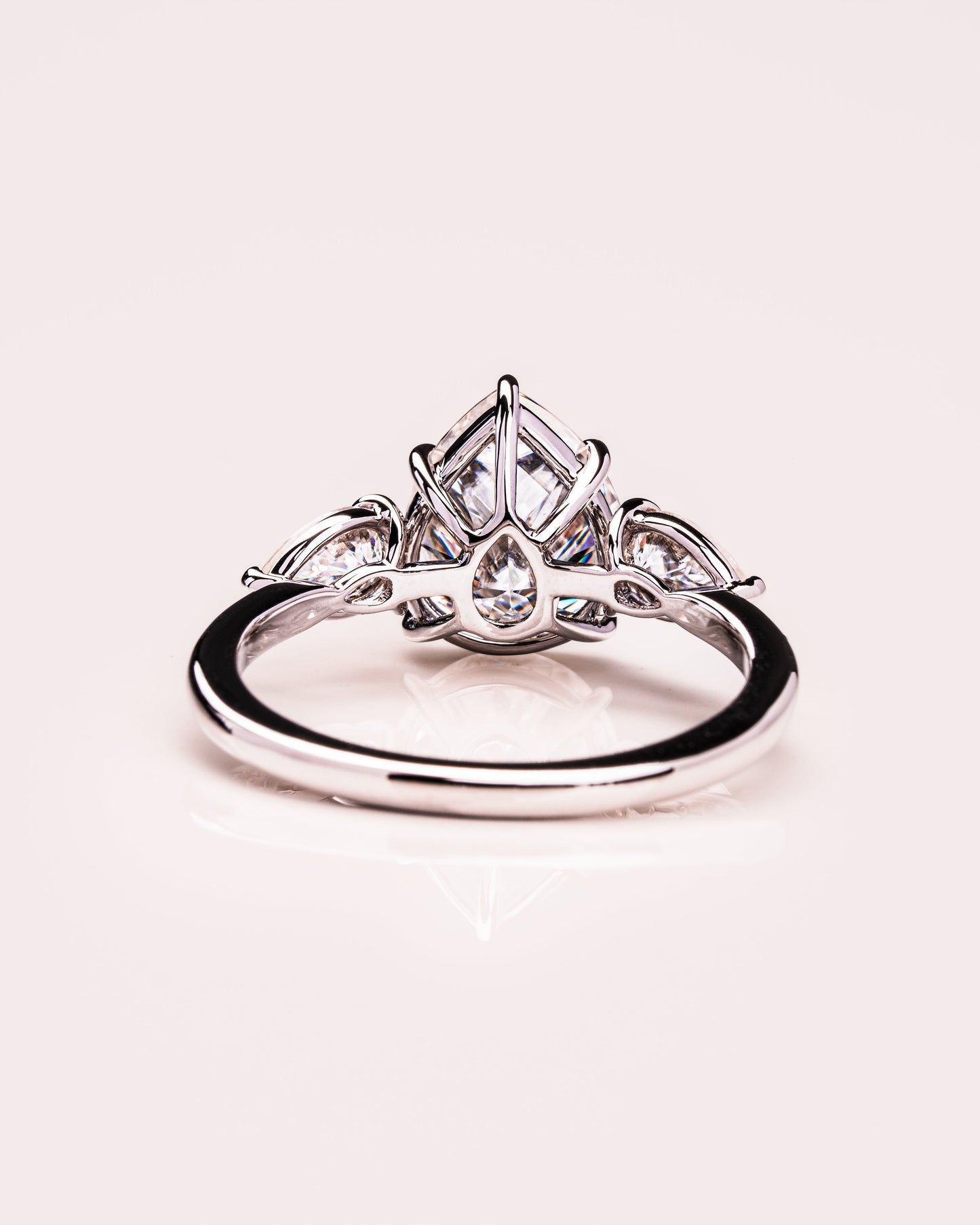 Boucles d’oreilles Nicola – Poire | Argent