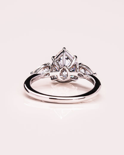 Boucles d’oreilles Nicola – Poire | Argent