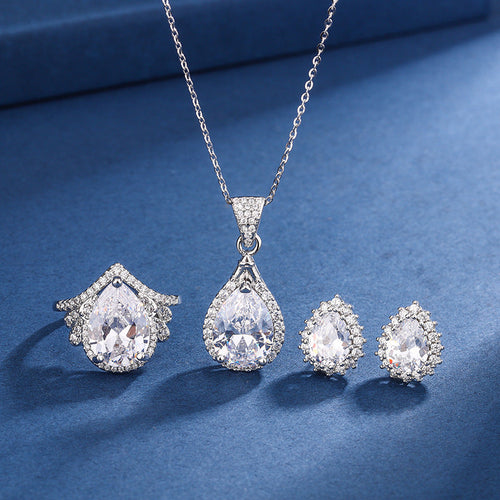 Ensemble Seraphina Thorne | Or blanc