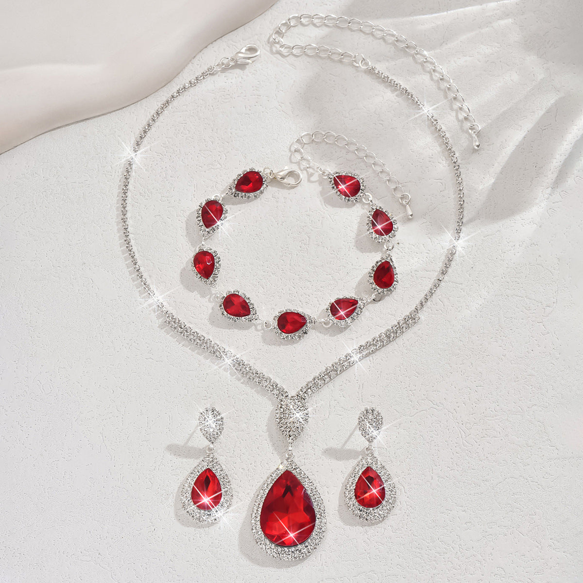 Ensemble de bijoux Thalira Bloodwynne | Or blanc