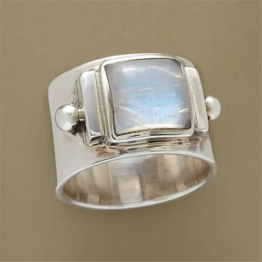 Bague vintage en pierre de lune cubique
