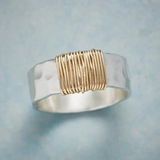Bague Vintage en Or avec Fils en Argent