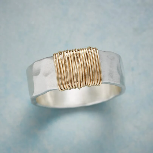 Bague en argent avec fil d'or vintage