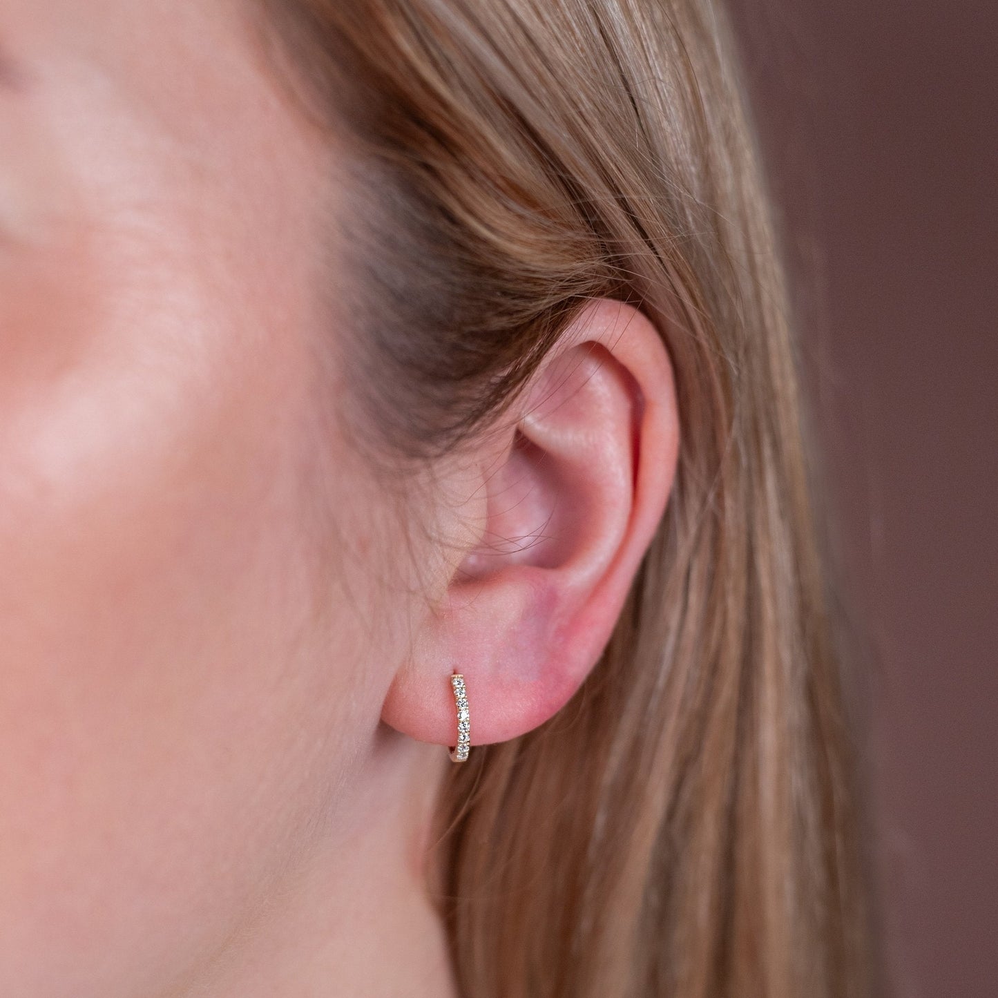 Boucles d’oreilles Pave Huggie | Or